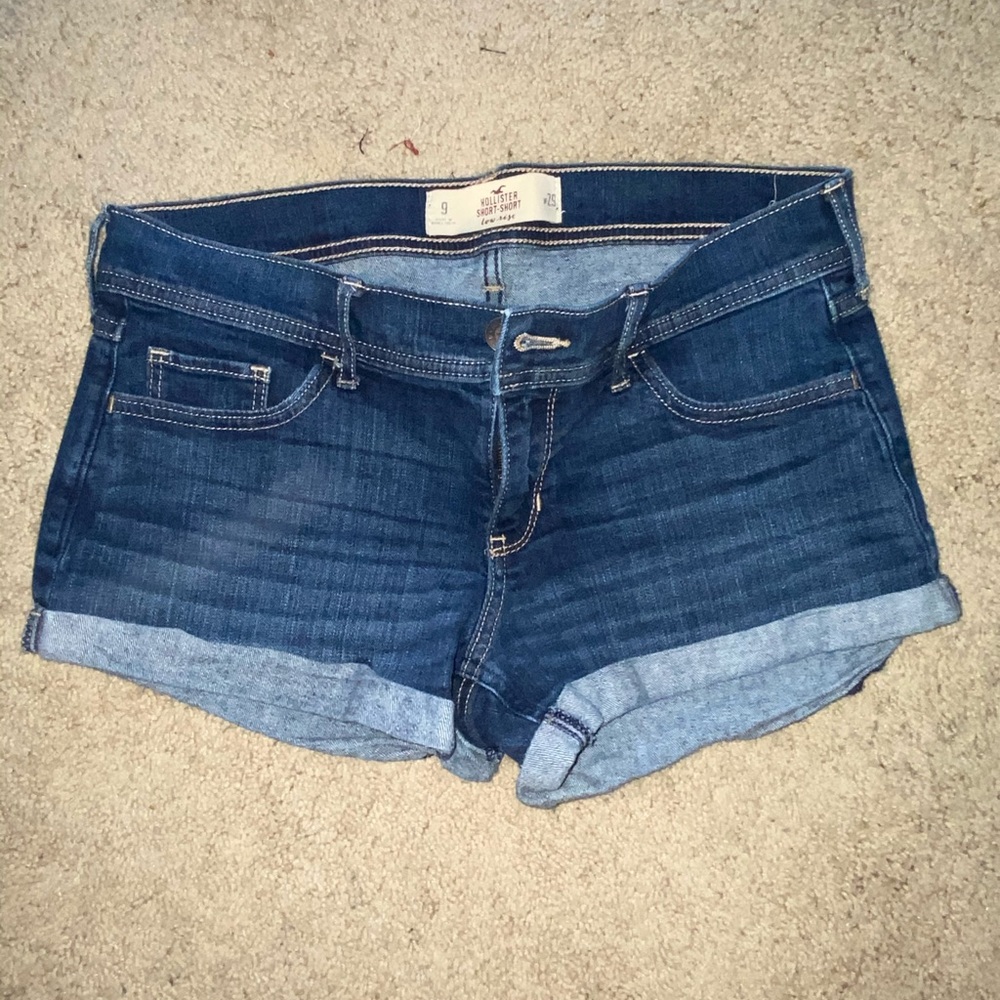 Hollister Short Shorts, Worn a few times!